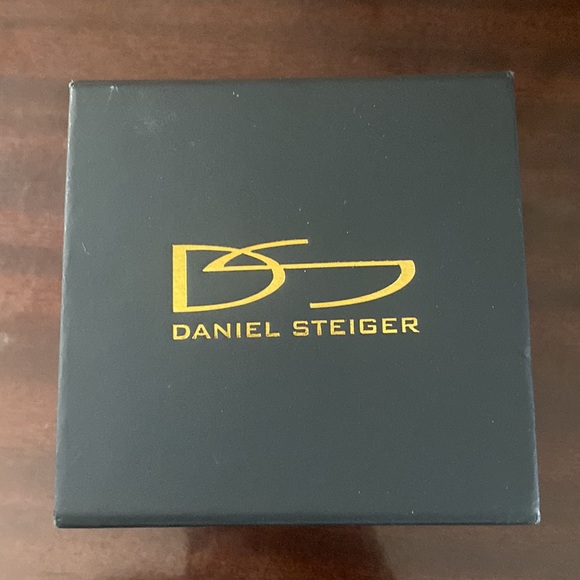 Daniel Steiger Revolution Automatic blue watch - Picture 2 of 5